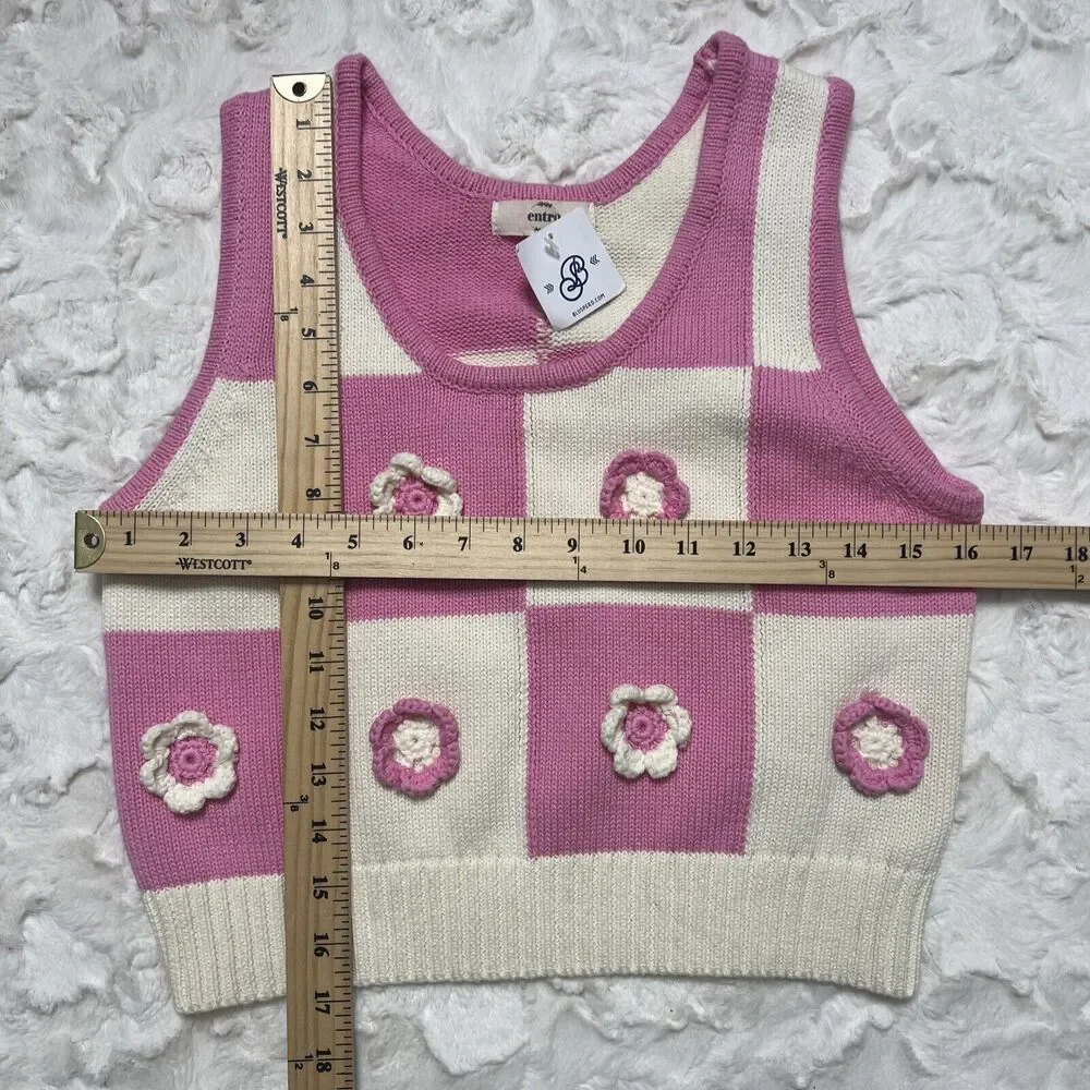 Entro Women's Pink White Crochet Detail Flowers Stretch Knit Top Size M - Picture 4 of 7